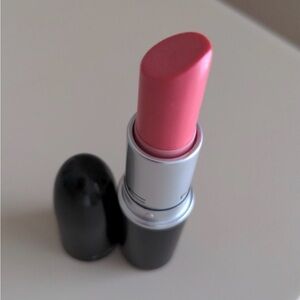 MAC Pink Pearl Pop cremesheen Lipstick
